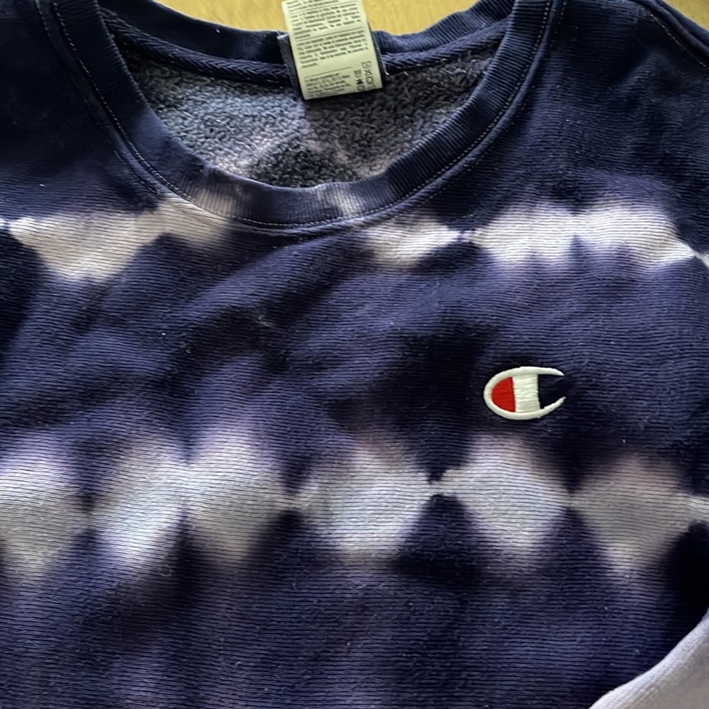 Oversized Tie Dye Champion Sweatshirt *RARE - Picture 2 of 4
